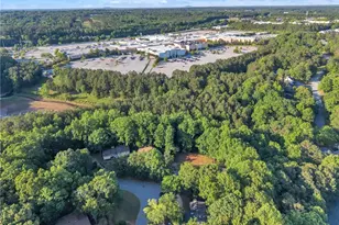 8804 Willow Creek Ct, Douglasville, GA 30135 - Photo 3