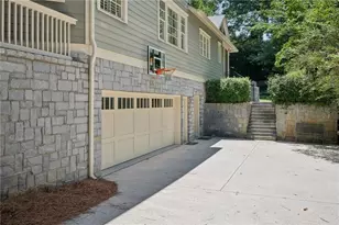 1339 Chalmette Dr NE, Atlanta, GA 30306 - Photo 29
