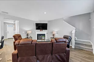 11945 Lovejoy Crossing Way, Hampton, GA 30228 - Photo 15
