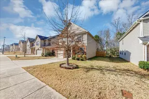 11945 Lovejoy Crossing Way, Hampton, GA 30228 - Photo 3