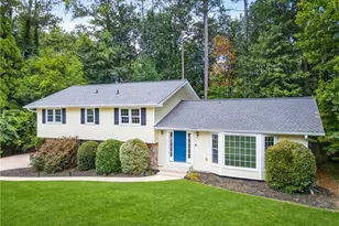 4576 Cedar Knoll Dr NE, Marietta, GA 30066 - Photo 3