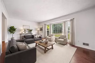 4576 Cedar Knoll Dr NE, Marietta, GA 30066 - Photo 5