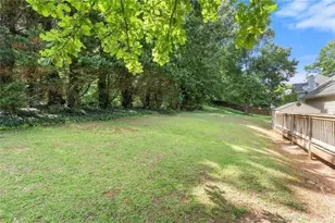 610 Adam Cir, Woodstock, GA 30188 - Photo 45