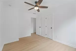 8081 Picadilly Ct, Jonesboro, GA 30238 - Photo 15