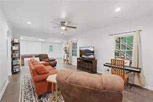 3325 Sweetwater Dr, Cumming, GA 30041 - Photo 25