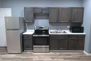 1471 Cliffview Ter, Conyers, GA 30012 - Photo 3