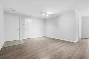 1111 Clairemont Ave, Decatur, GA 30030 - Photo 7