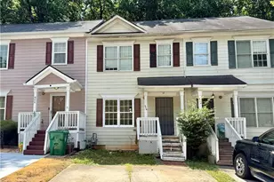 870 Glynn Oaks Dr, Clarkston, GA 30021 - Photo 1