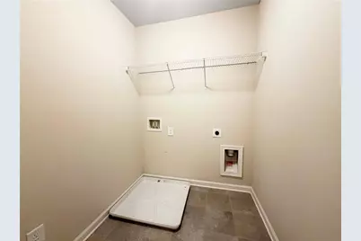 285 Holdings Drive, Lawrenceville, GA 30044 - Photo 23