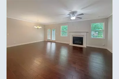 285 Holdings Drive, Lawrenceville, GA 30044 - Photo 3