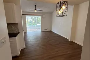 224 Goshen Ln, Woodstock, GA 30188 - Photo 5