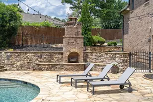 1084 W Nancy Creek Dr NE, Atlanta, GA 30319 - Photo 69