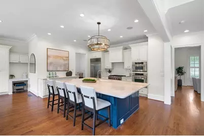 1084 West Nancy Creek Drive NE, Atlanta, GA 30319 - Photo 17