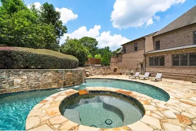 1084 West Nancy Creek Drive NE, Atlanta, GA 30319 - Photo 71