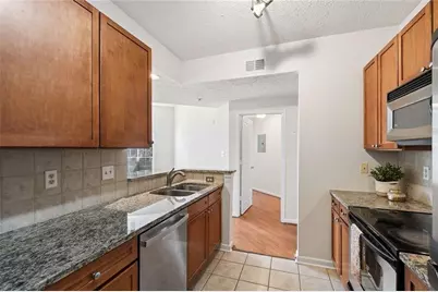 1250 Parkwood Circle SE #2302, Atlanta, GA 30339 - Photo 7