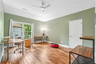 42 Lakecrest Cir, Suwanee, GA 30024 - Photo 25