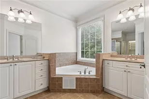 997 Pearl Point, Sandy Springs, GA 30328 - Photo 11