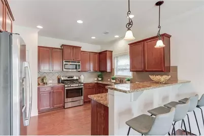 6907 Trailing Ivy Way, Flowery Branch, GA 30542 - Photo 11