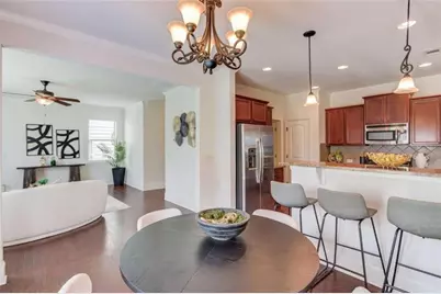 6907 Trailing Ivy Way, Flowery Branch, GA 30542 - Photo 9