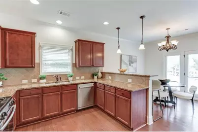 6907 Trailing Ivy Way, Flowery Branch, GA 30542 - Photo 13