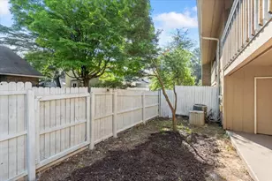 2192 Palmyra Dr SE, Marietta, GA 30062 - Photo 29