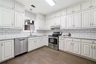 8865 Carroll Manor Dr, Sandy Springs, GA 30350 - Photo 25