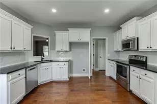 440 S Alexander St, Buford, GA 30518 - Photo 13