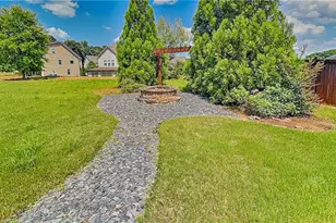 705 Pressing Dr, Alpharetta, GA 30004 - Photo 27