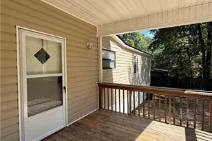 143 Whitley Dr, Warner Robins, GA 31093 - Photo 3