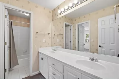4202 Lansmoore Crossing, Suwanee, GA 30024 - Photo 17