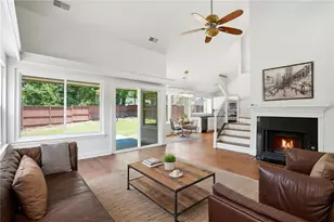 2293 Collinworth Dr, Marietta, GA 30062 - Photo 3