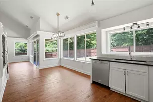 2293 Collinworth Dr, Marietta, GA 30062 - Photo 7