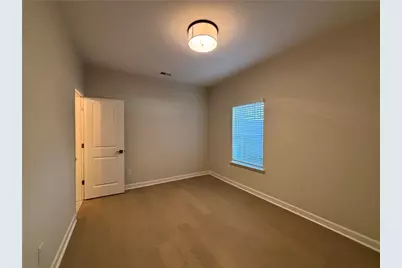 1969 Hollywood Road NW, Atlanta, GA 30318 - Photo 9