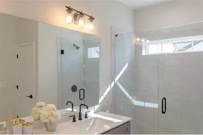 1969 Hollywood Road NW, Atlanta, GA 30318 - Photo 3
