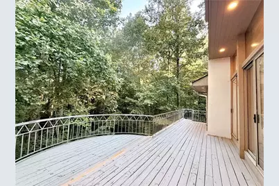 320 Fauna Court, Sandy Springs, GA 30350 - Photo 5