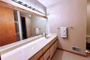 320 Fauna Ct, Sandy Springs, GA 30350 - Photo 33
