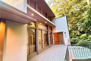 320 Fauna Ct, Sandy Springs, GA 30350 - Photo 23