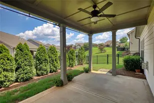 301 Club Dr, Monroe, GA 30655 - Photo 5