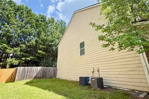 1720 Rutland Pass Dr, Lawrenceville, GA 30025 - Photo 5