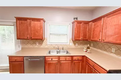 1720 Rutland Pass Drive, Lawrenceville, GA 30025 - Photo 17