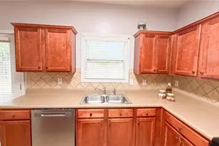 1720 Rutland Pass Dr, Lawrenceville, GA 30025 - Photo 17