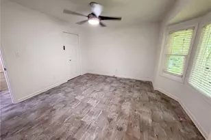 4378 Shady Dr NW, Lilburn, GA 30047 - Photo 11