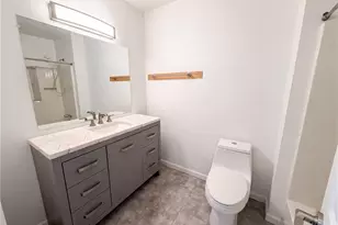 4378 Shady Dr NW, Lilburn, GA 30047 - Photo 15
