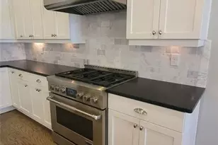983 Azalee Wharton Ave NW, Atlanta, GA 30318 - Photo 17