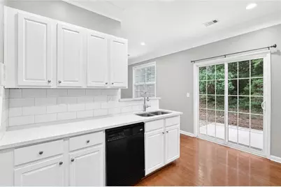 559 Windstone Trail, Alpharetta, GA 30004 - Photo 5
