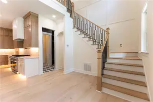 3621 Farmington Ln, Peachtree Corners, GA 30096 - Photo 5