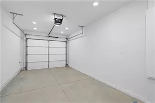 371 Pratt Dr SE, Atlanta, GA 30315 - Photo 25
