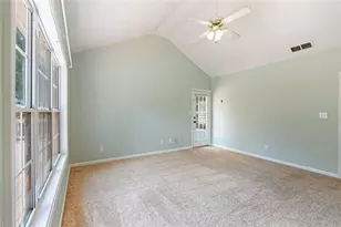 1727 Wynfield Ln, Auburn, GA 30011 - Photo 9