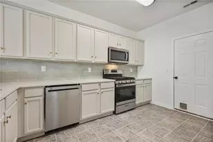 252 Cavendar Way, Marietta, GA 30066 - Photo 9