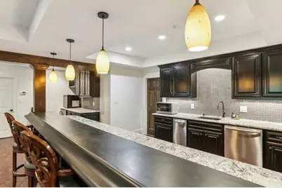 1170 Pine Ridge Road NE, Atlanta, GA 30324 - Photo 37